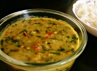 Methi dal recipe – Mixed dal (lentils) with methi leaves (fenugreek leaves)