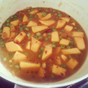 Pumpkin and green peas curry recipe steps