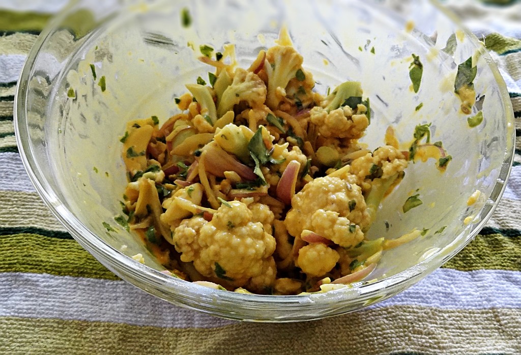 cauliflower pakoras step by step recipe 2