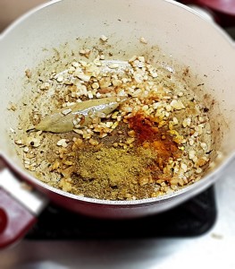 step by step recipe Bhindi masala gravy