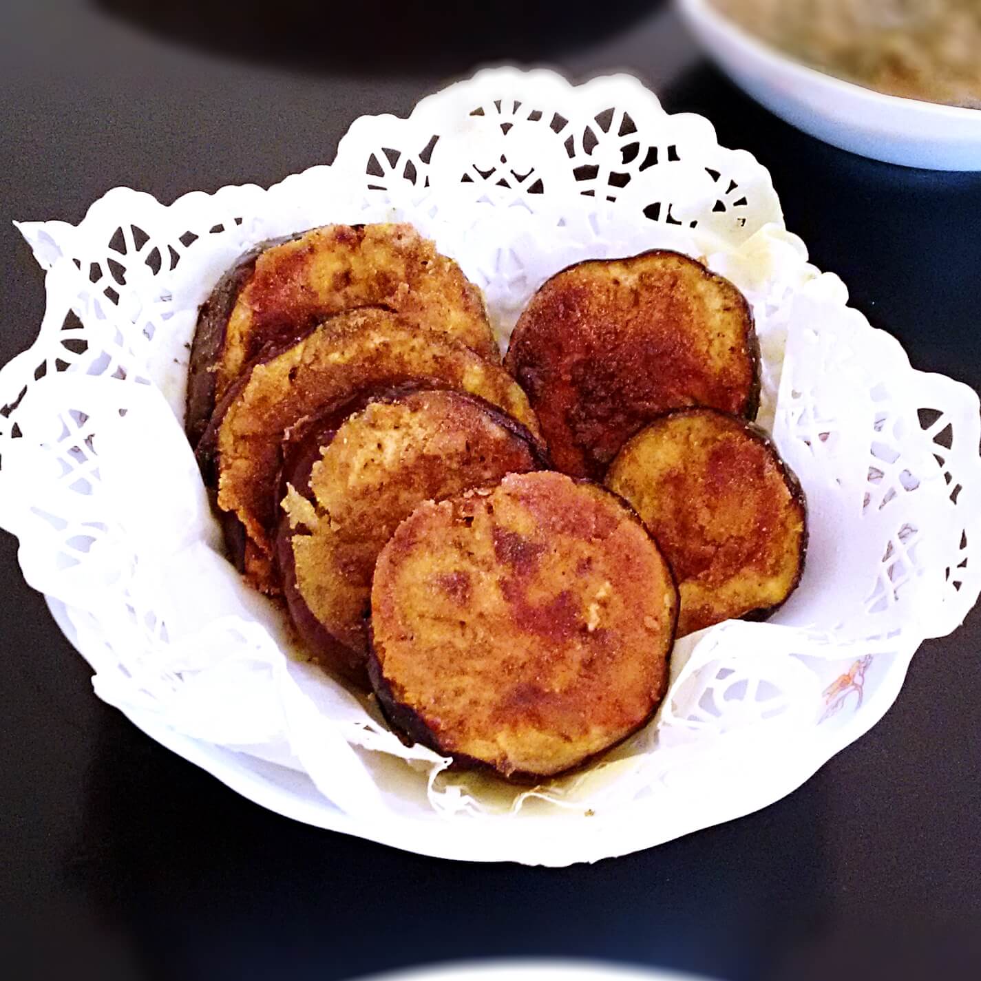 crispy fried eggplant - baingan bhaja recipe
